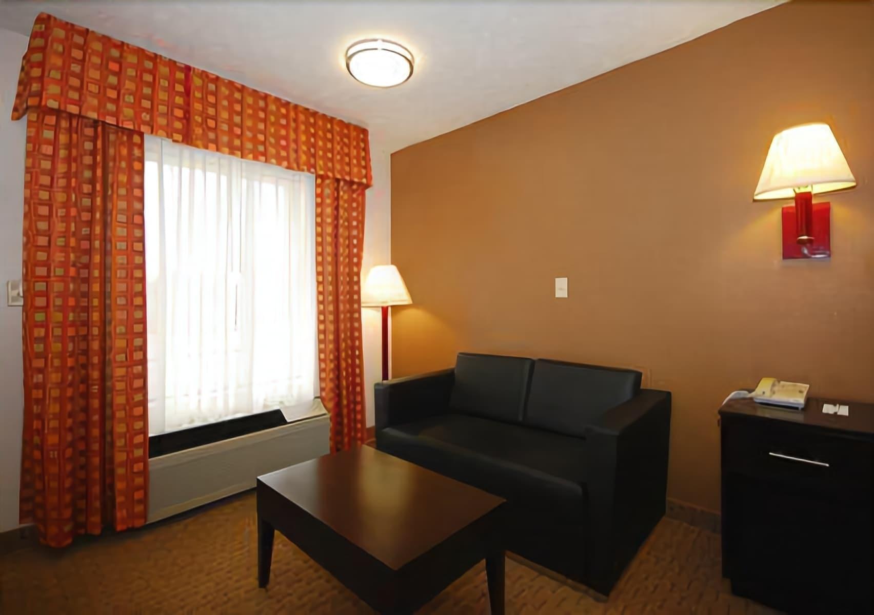 Quality Inn Savannah South Exteriör bild
